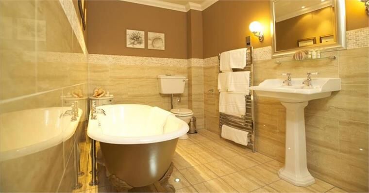 đèn sưởi 3 bóng