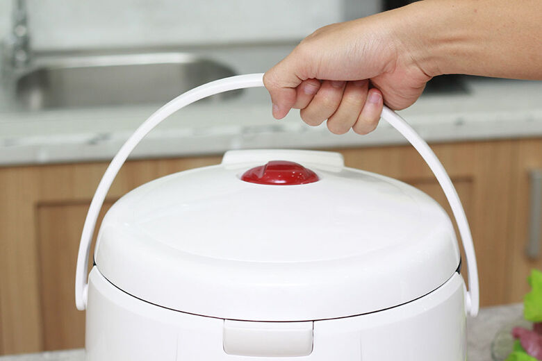 quai xách tiện di chuyển nồi