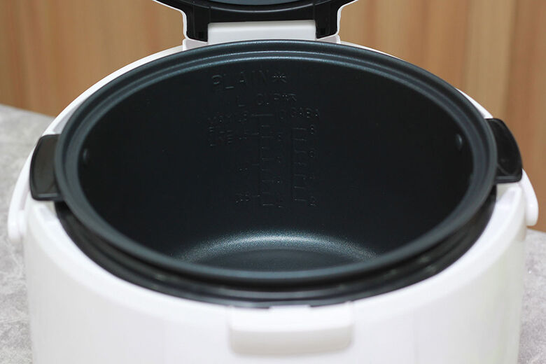 nồi con bằng hợp kim nhôm tráng men chống dính