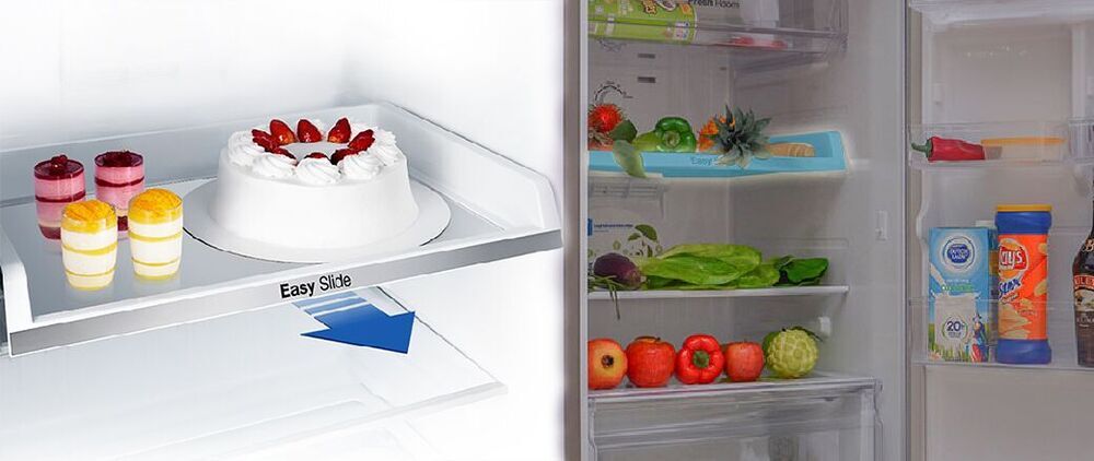 ngăn kéo easy slide được đặt trên thanh trượt của tủ lạnh samsung rt22farbdsa giúp cho nó có khả năng kéo ra và kéo vào dễ dàng